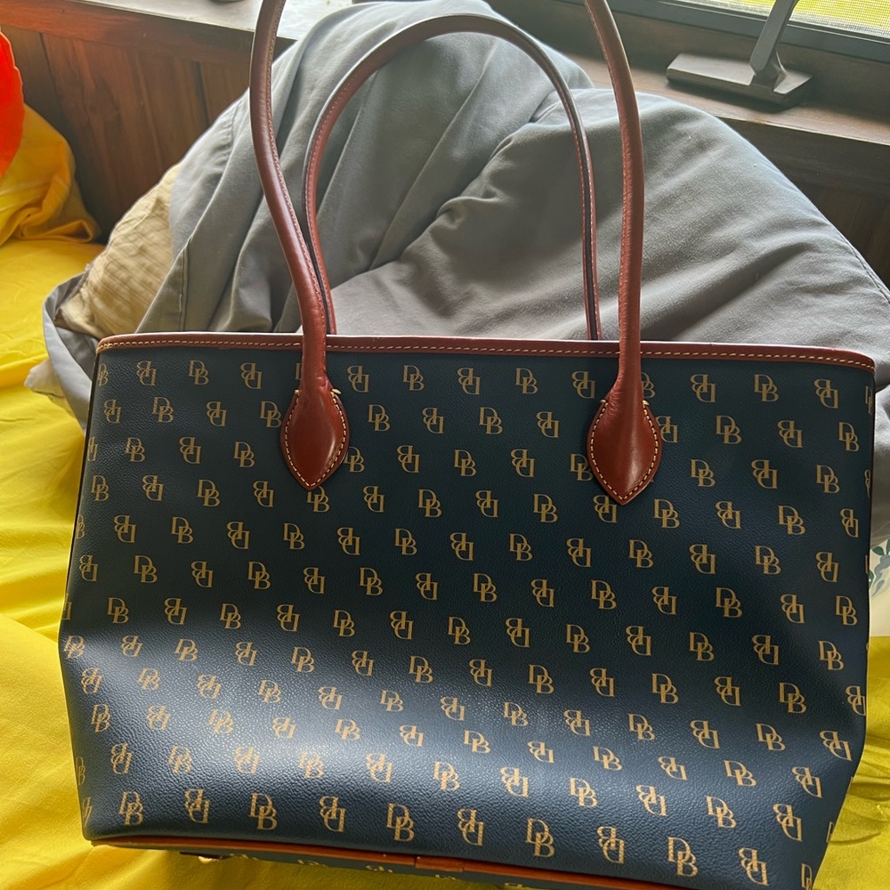 Beautiful D&B purse